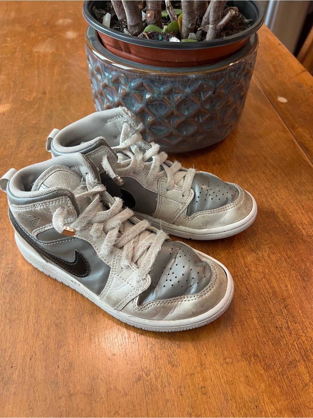 Nike Air Jordan 1 Mid Toddler Sneakers Gray Silver Black Size 13C